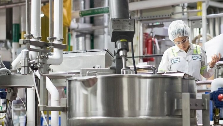 Los laboratorios de Esteé Lauder trabajando