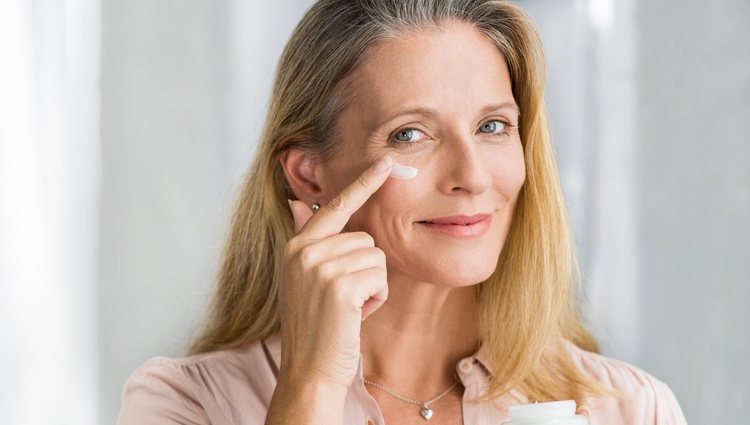 Existen muchos remedios para tratar de combatir las ojeras