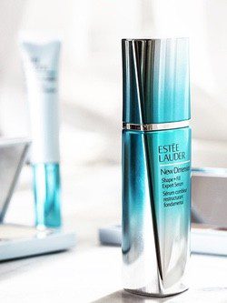 Estée Lauder presenta uno de sus primeros productos 'New Dimension': 'Suero Experto Shape + Fill