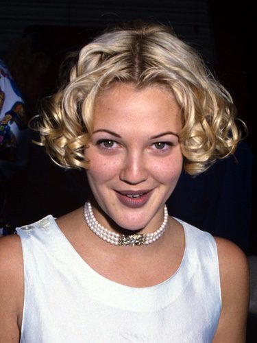 Drew Barrymore con tirabuzones