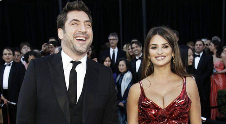 Javier Bardem y Penélope Cruz, en los Premios Óscar 2011