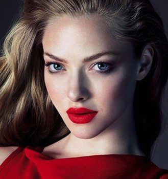 Amanda Seyfried repite como imagen de Clé de Peau