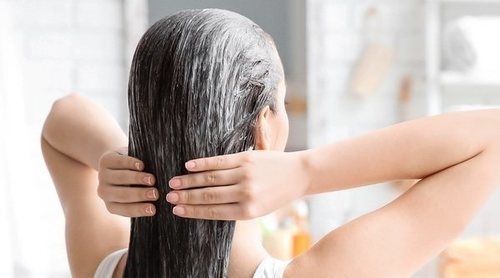 Hidratación máxima y brillo extra para tu cabello con el aceite de coco