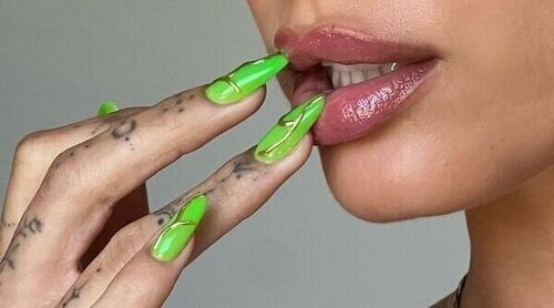 La tendencia 'hot glue' llega también a la manicura, palabra de Hailey Bieber