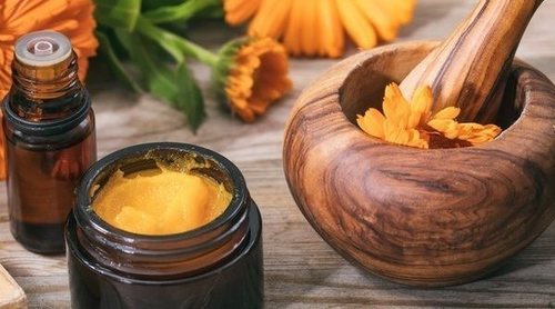 La caléndula en la elaboración de productos de belleza