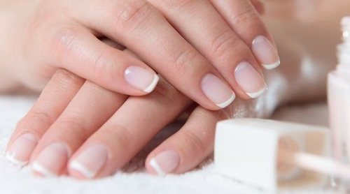 Manicura sencilla en casa paso a paso