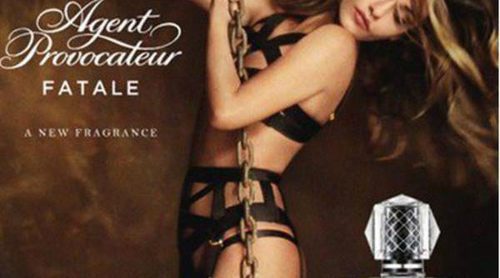 Mónica Cruz vuelve a posar para Agent Provocateur, esta vez para la campaña de su perfume