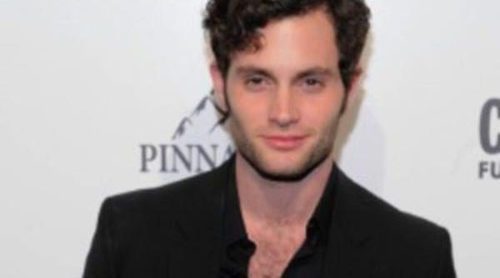 Consigue el look de Penn Badgley