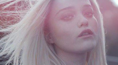 Jimmy Choo nombra a Sky Ferreira representante de su perfume estival 'Illicit'