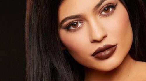 Kylie Jenner arrasa con su primera línea de pintalabios