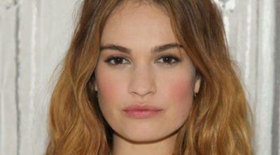 Lily James, de Cenicienta a imagen de 'My Burberry' de Burberry