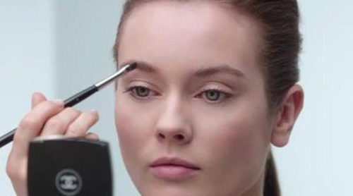 Cejas perfectas con la nueva colección de Chanel Yeux 2016