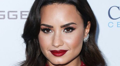 Camila Coelho, Mónica Cruz y Demi Lovato lucen los mejores beauty looks de la semana