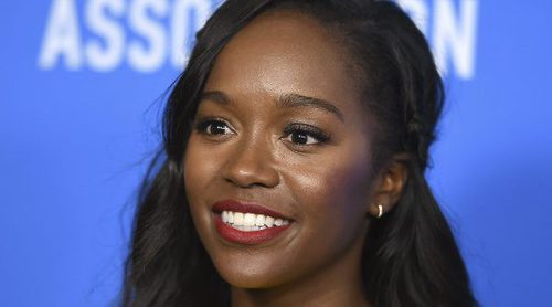 Maquíllate como Aja Naomi King