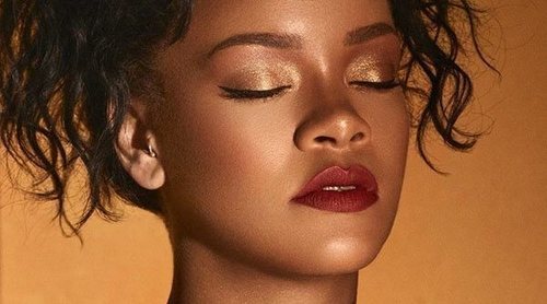 Una paleta de sombras y un 'Flyliner', productos estrella de la nueva colección de Fenty Beauty by Rihanna