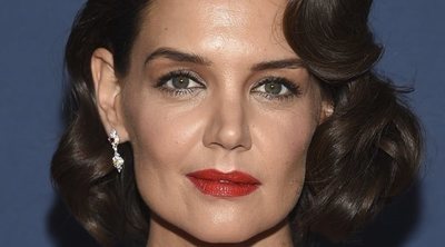 Katie Holmes, Dakota Johnson y Úrsula Corberó lucen los mejores beauty looks de la semana