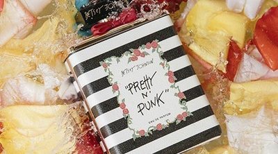 La diseñadora Betsey Johnson presenta su nueva y gamberra fragancia bajo el nombre de 'Pretty n 'Punk'