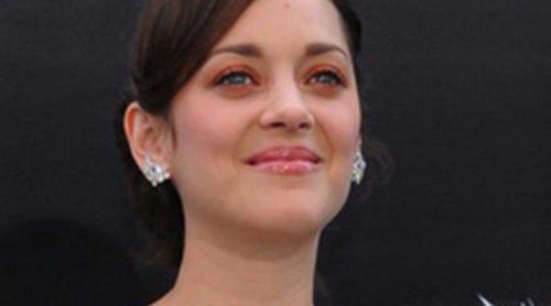 ¿Ojos Tangerine Tango? Marion Cotillard dice sí