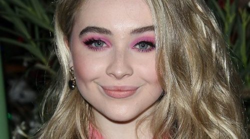 Maquíllate como Sabrina Carpenter