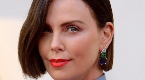 Charlize Theron y algunos impresionantes cambios de look de los Oscar 2019