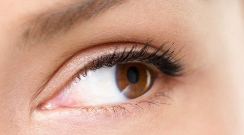 Ojos pequeños, ¿cómo aplicar el eyeliner?