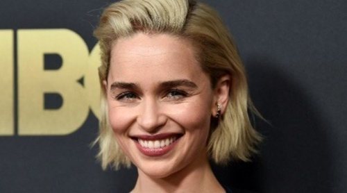 Péinate como Emilia Clarke