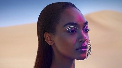 'Alien' y Jourdan Dunn: el perfume más misterioso y sexy de Mugler vuelve estas navidades