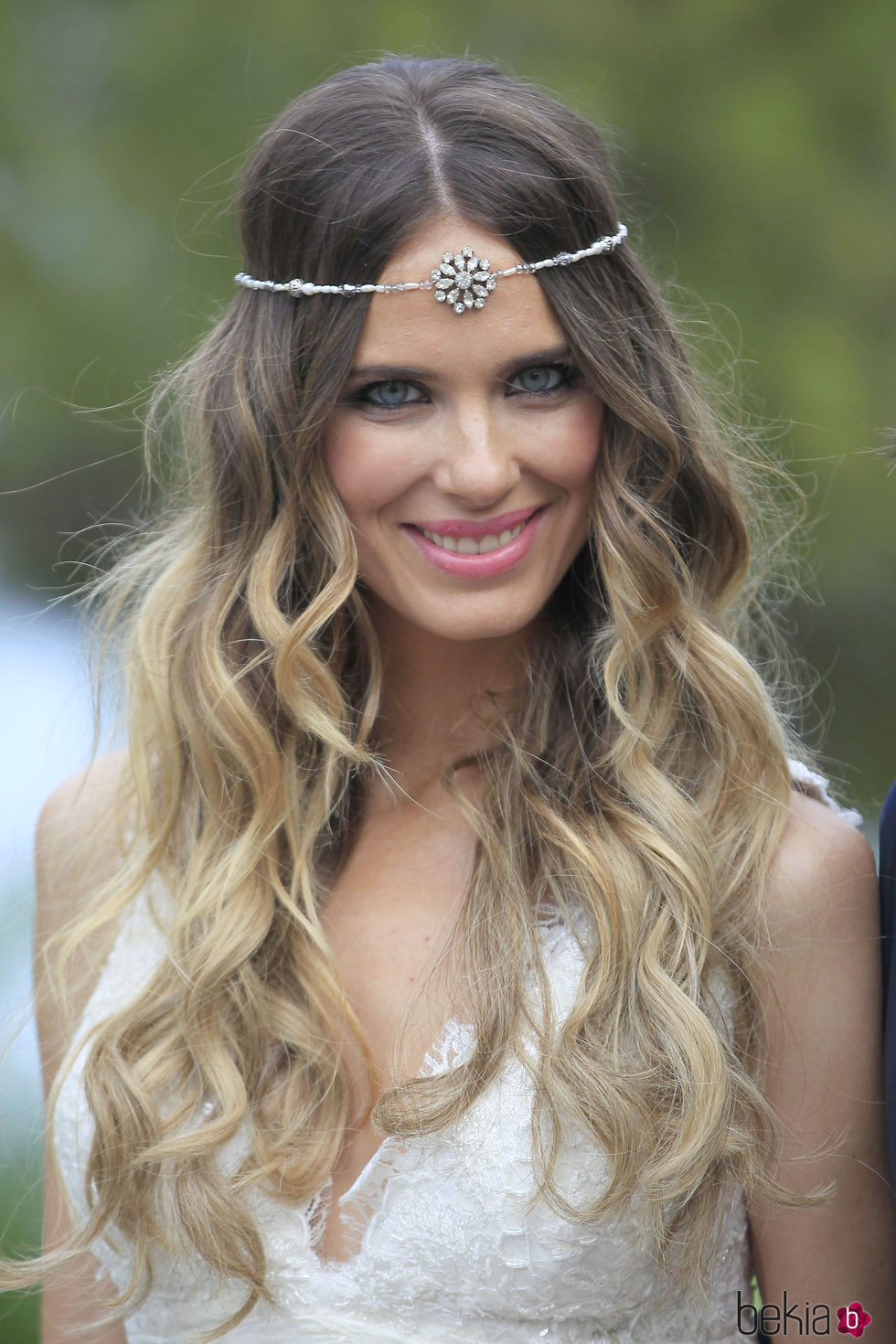 Vanesa Romero se casa llevando un look boho-chic