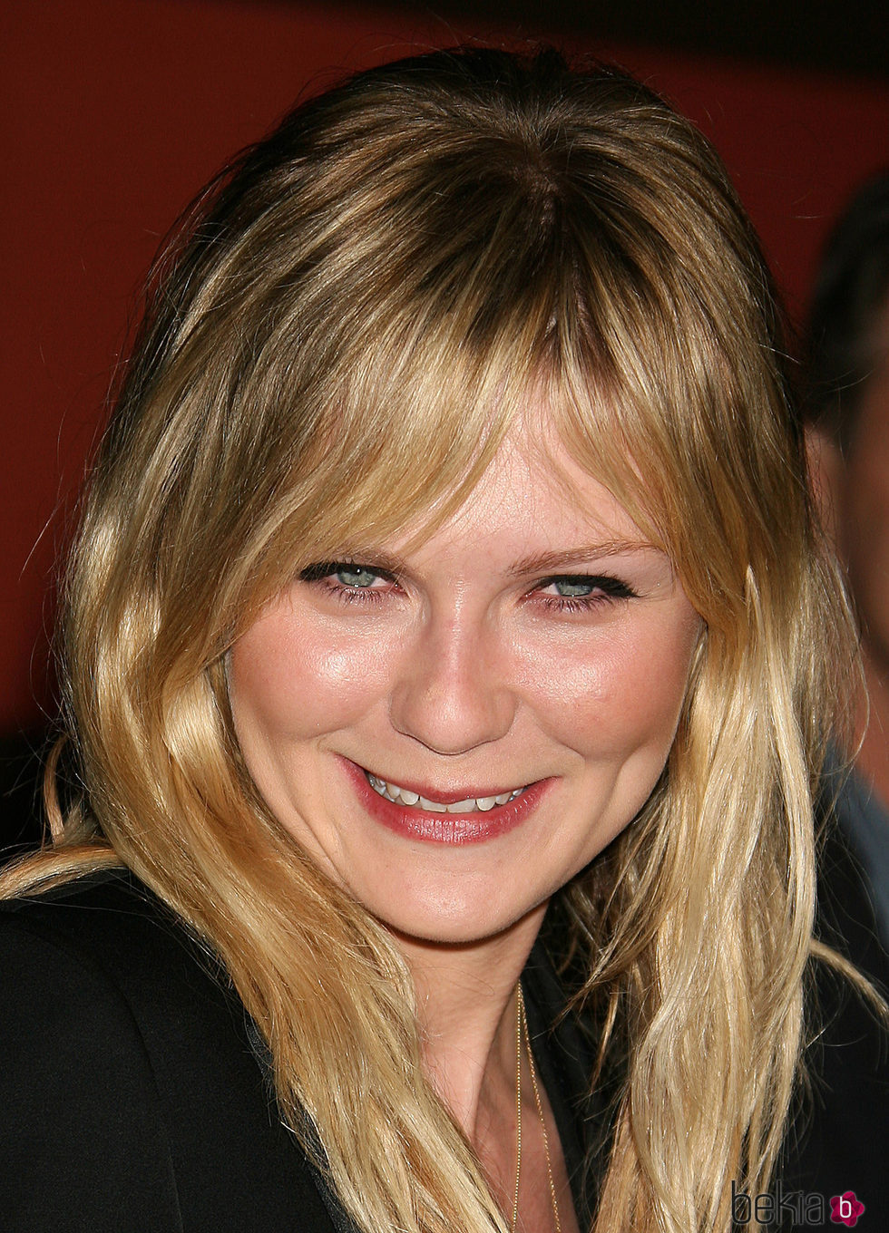 Kirsten Dunst luciendo un flequillo a capas