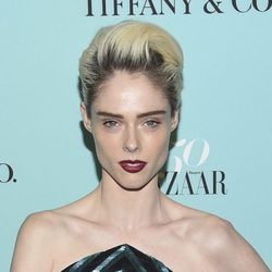 Coco Rocha con pelo corto