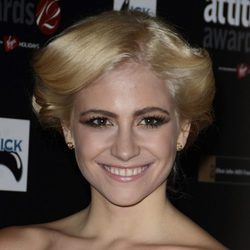 Los peores peinados de Pixie Lott