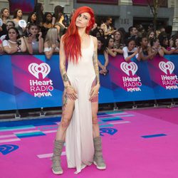 Lights con melena roja en los premios Much Music Video 2017