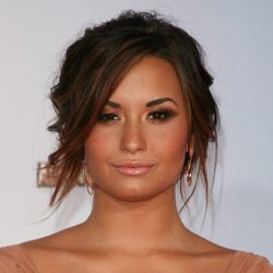 Los mejores peinados de Demi Lovato