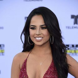 Los trucos de maquillaje de Becky G