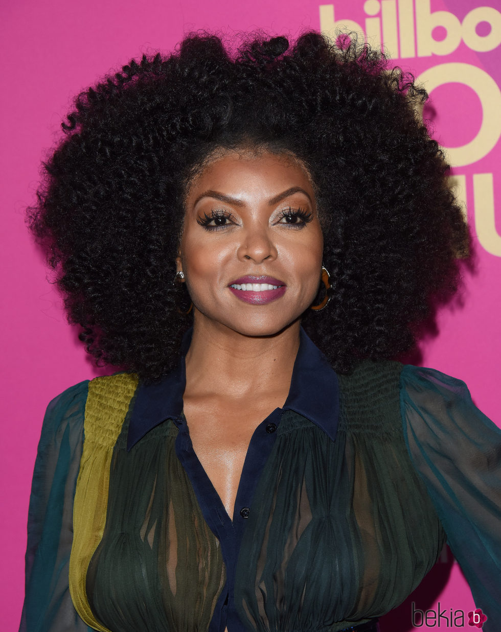 Taraji P. Herson con cejas extrañas en el evento de los 'Billboard Women in Music 2017'