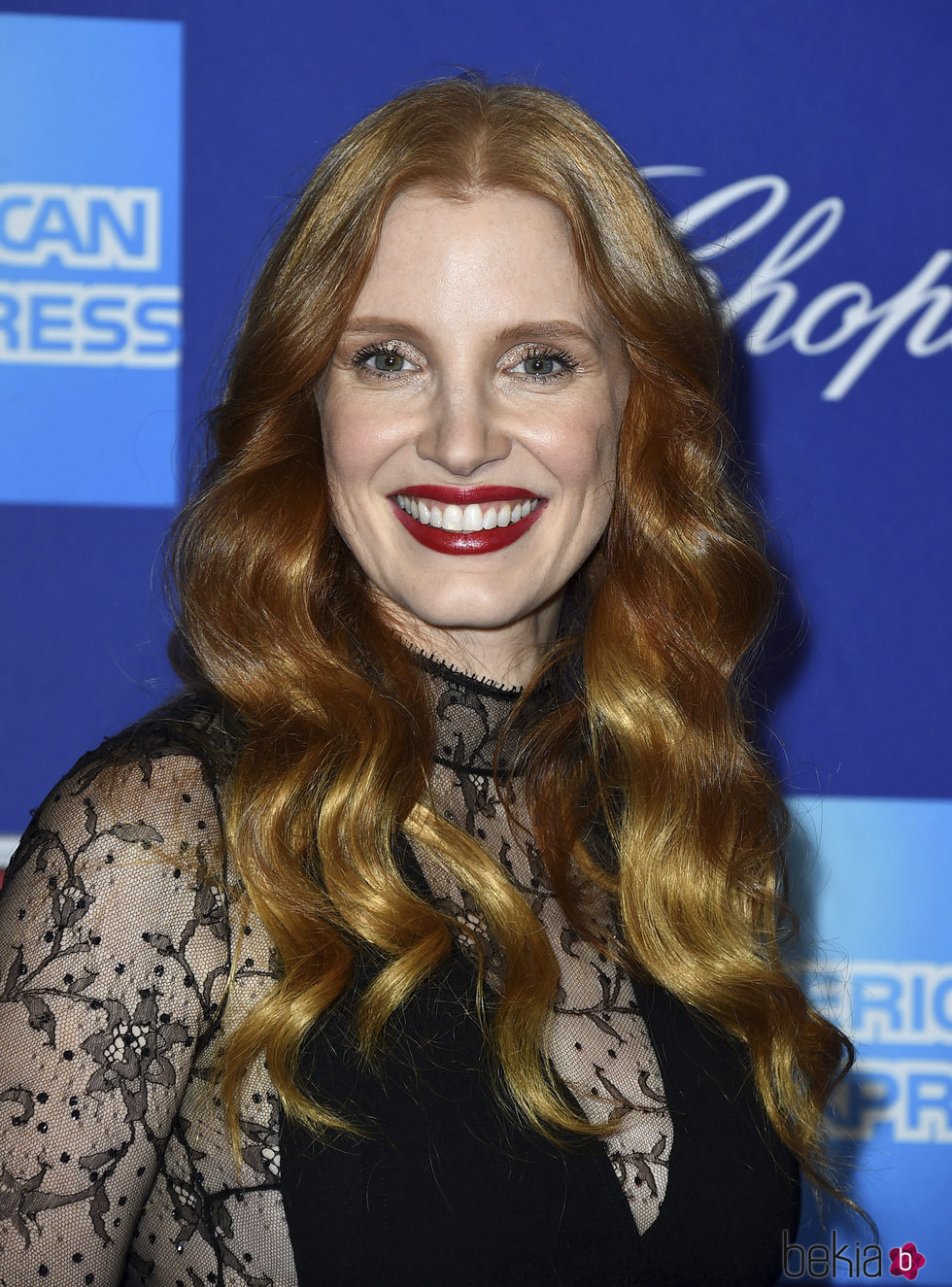 Jessica Chastain en el Festival de cine Palm Springs con un labial rouge