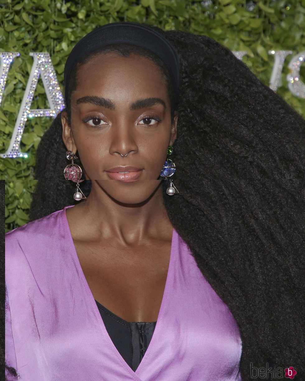 Cipriana Quann con el cabello voluminoso en la fiesta de nominados a los Premios de Nuevos Talentos CFCA 2018