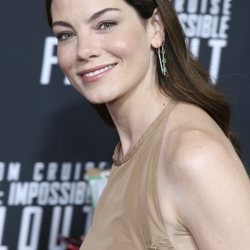 Michelle Monaghan con un maquillaje natural en la premiere de 'Misión Imposible' 2018