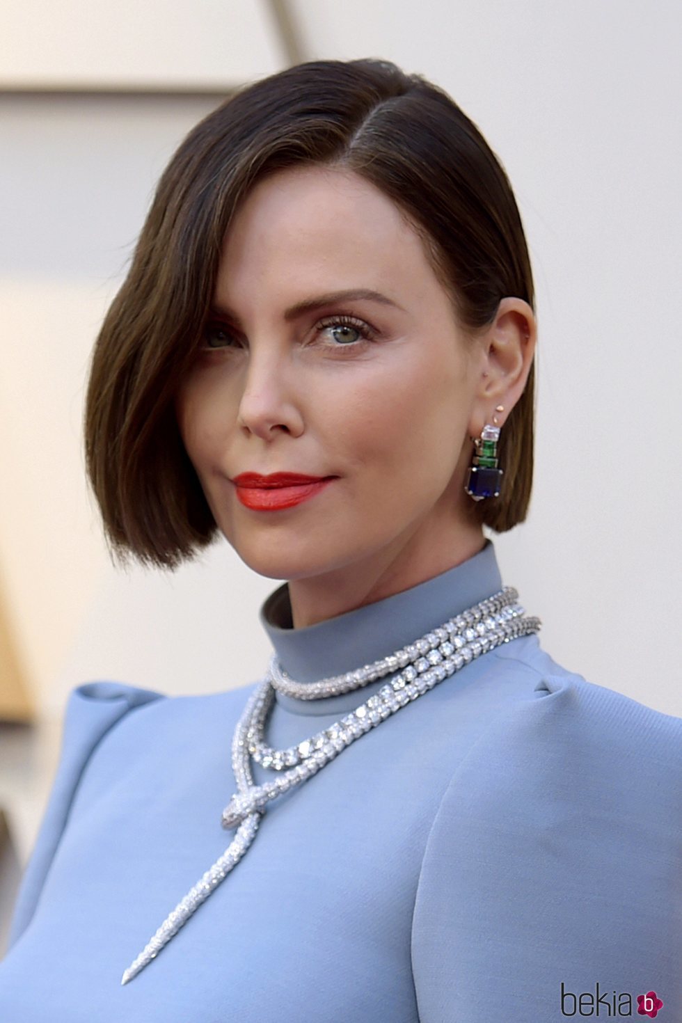 Charlize Theron con corte de pelo estilo bob en los Premios Oscar 2019