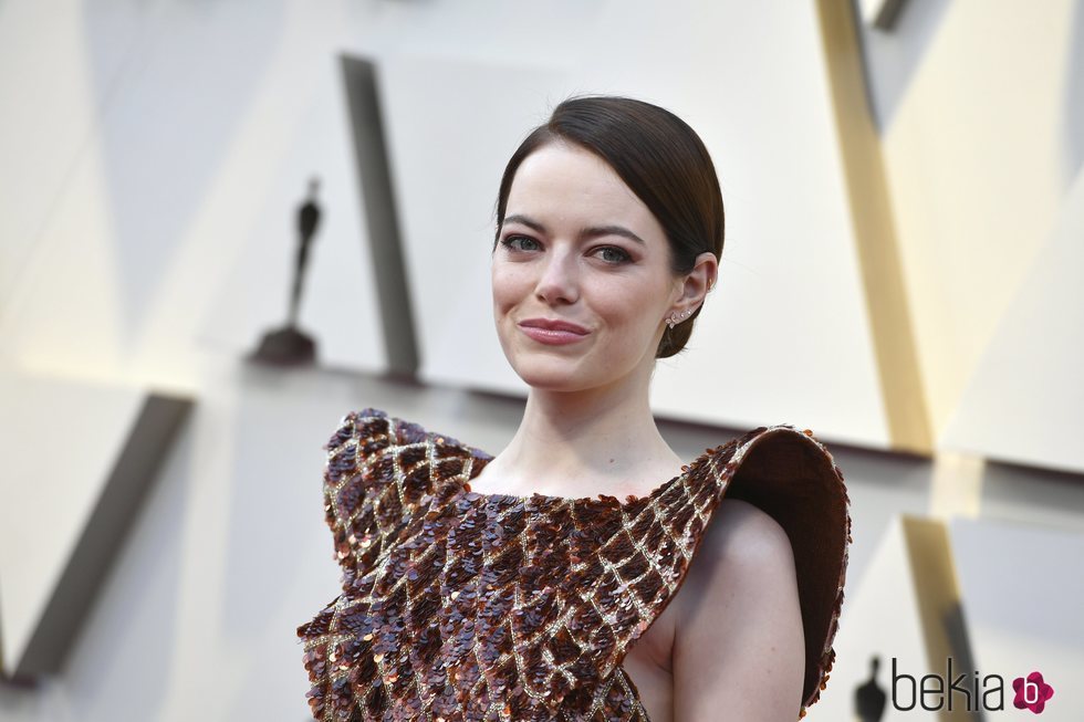 Emma Stone corte de pelo estilo bob Premios Oscar 2019