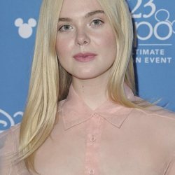 Elle Fanning en el acto 'Go behind the scenes'