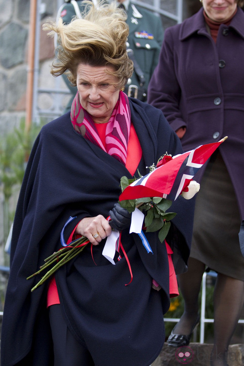 La Reina Sonia de Noruega despeinada