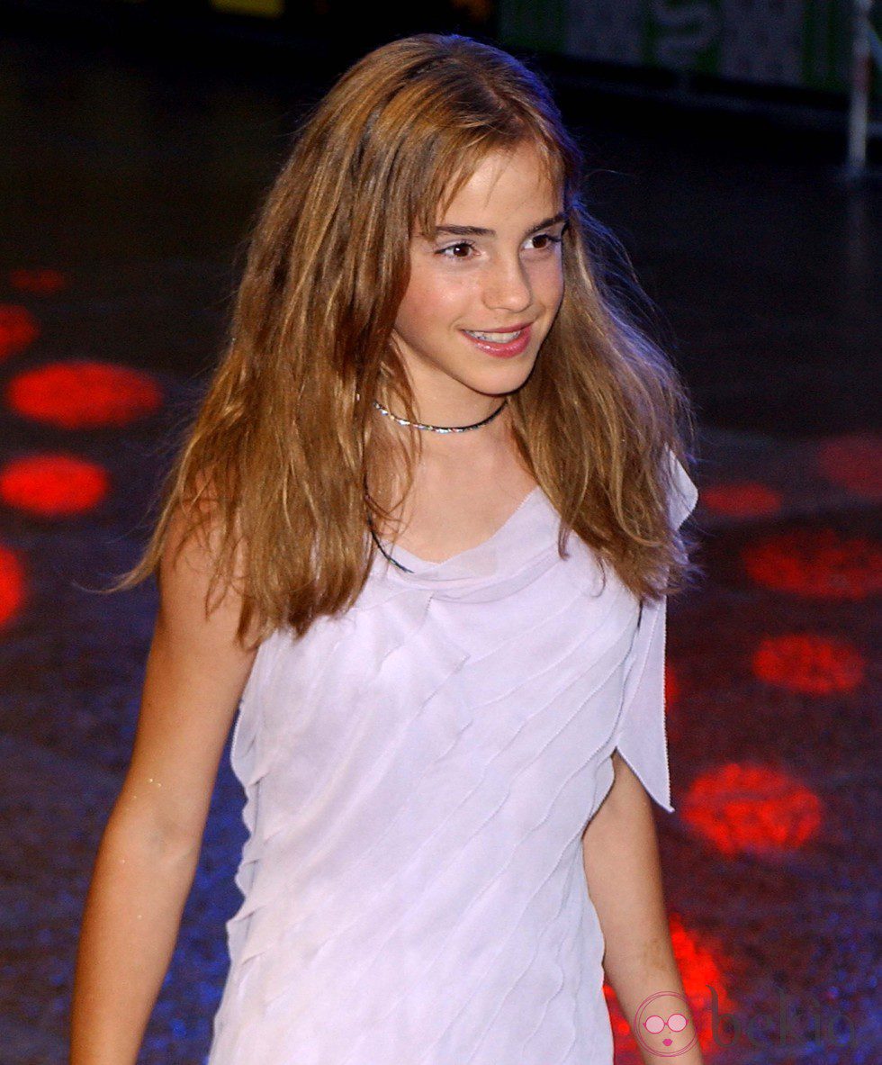 Emma Watson de niña con un look muy natural