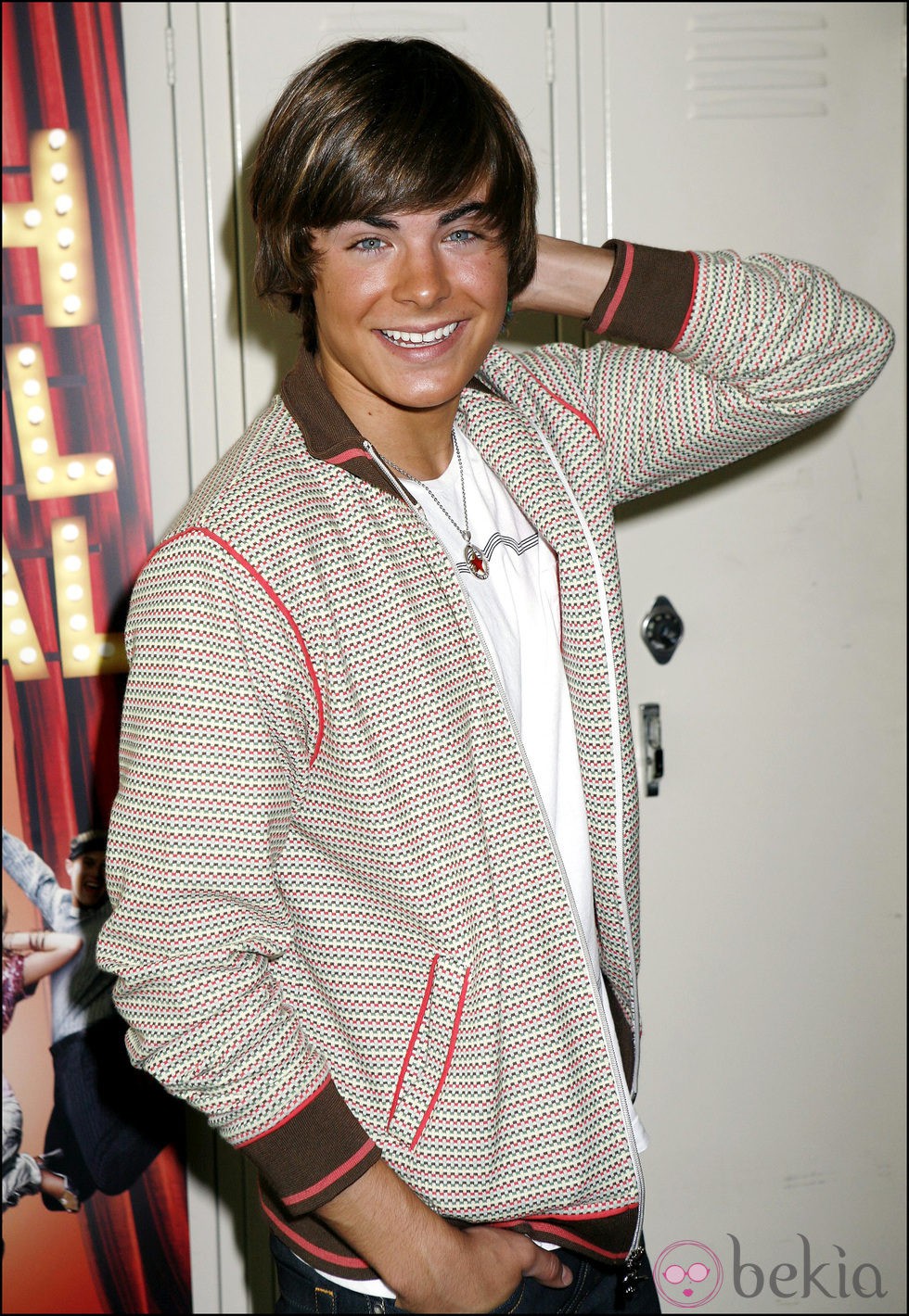 Zac Efron después de ponerse brackets