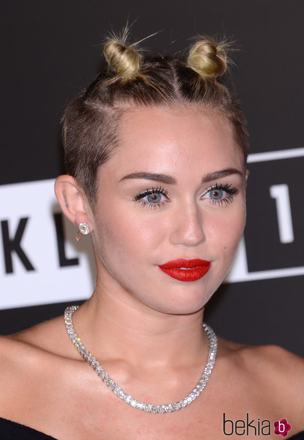 Miley Cyrus y sus colas de cabello