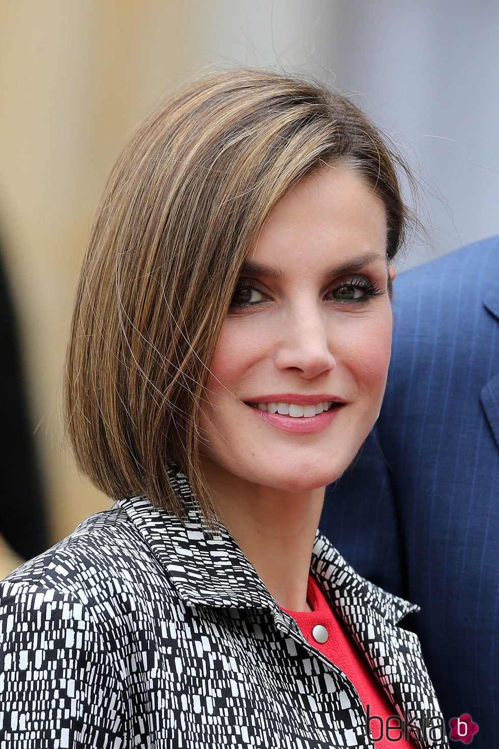 Reina Letizia con el cabello corto y liso