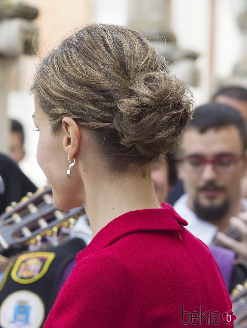 Recogido en forma de flor de la Reina Letizia