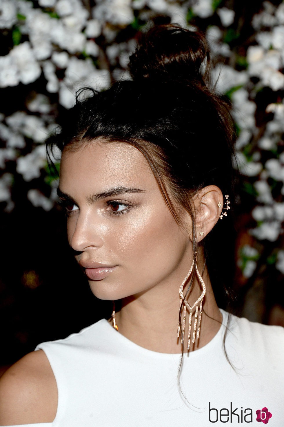 Emily Ratajkowski en el desfile de See-Now-Buy-Now alice + olivia By Stacey Bendet And Neiman Marcus