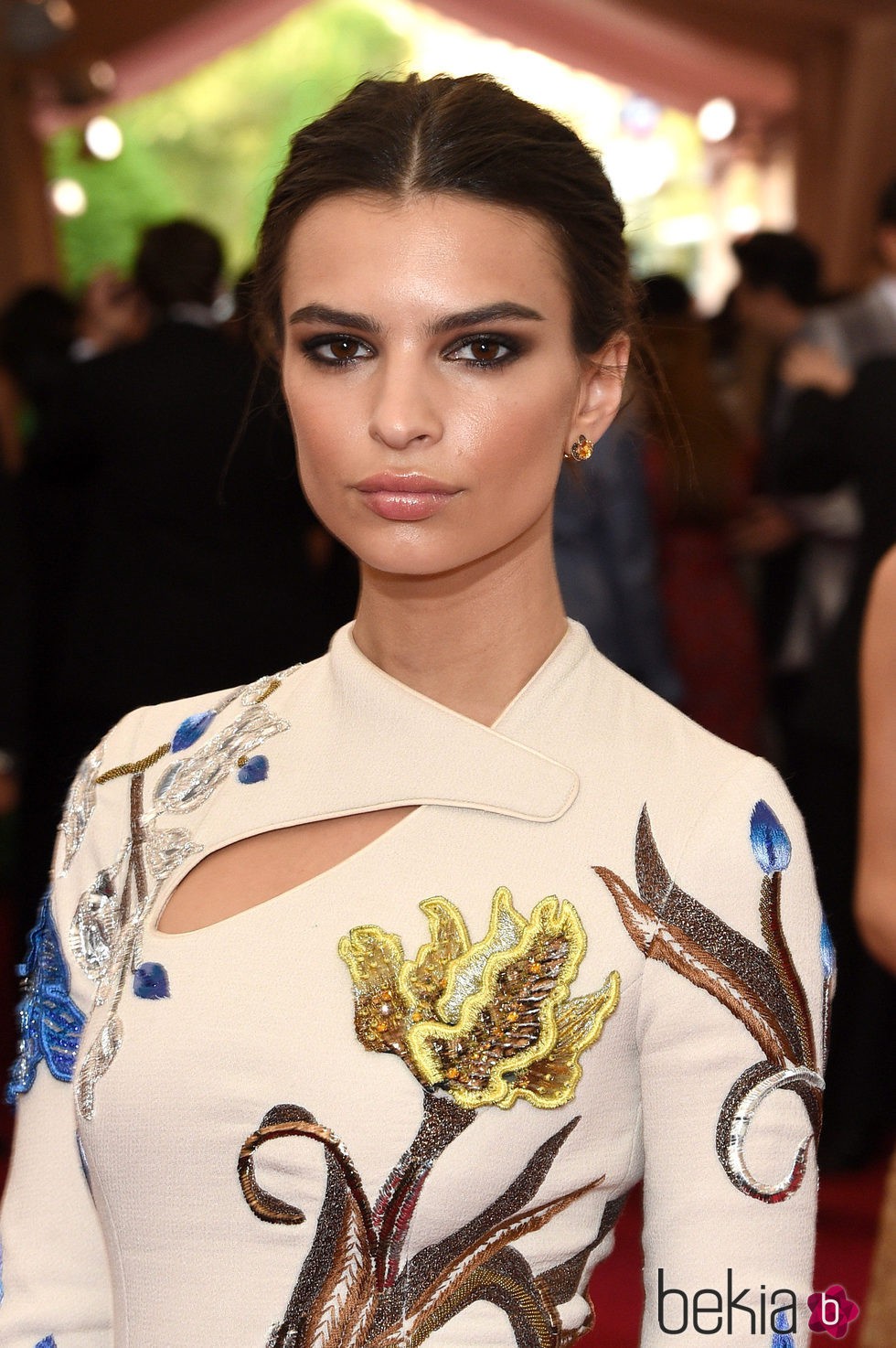 Emily Ratajkowski en 2015  'China: Through The Looking Glass