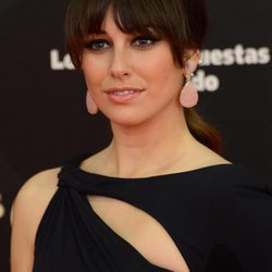 Blanca Suárez con coleta baja y flequillo